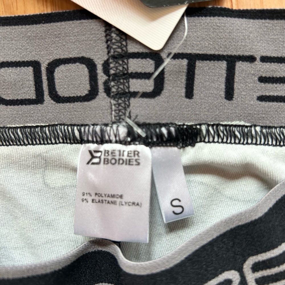 Better Bodies Ladies Size Small Bike Short- BRAND NEW WITH TAGS! - Picture 4 of 6